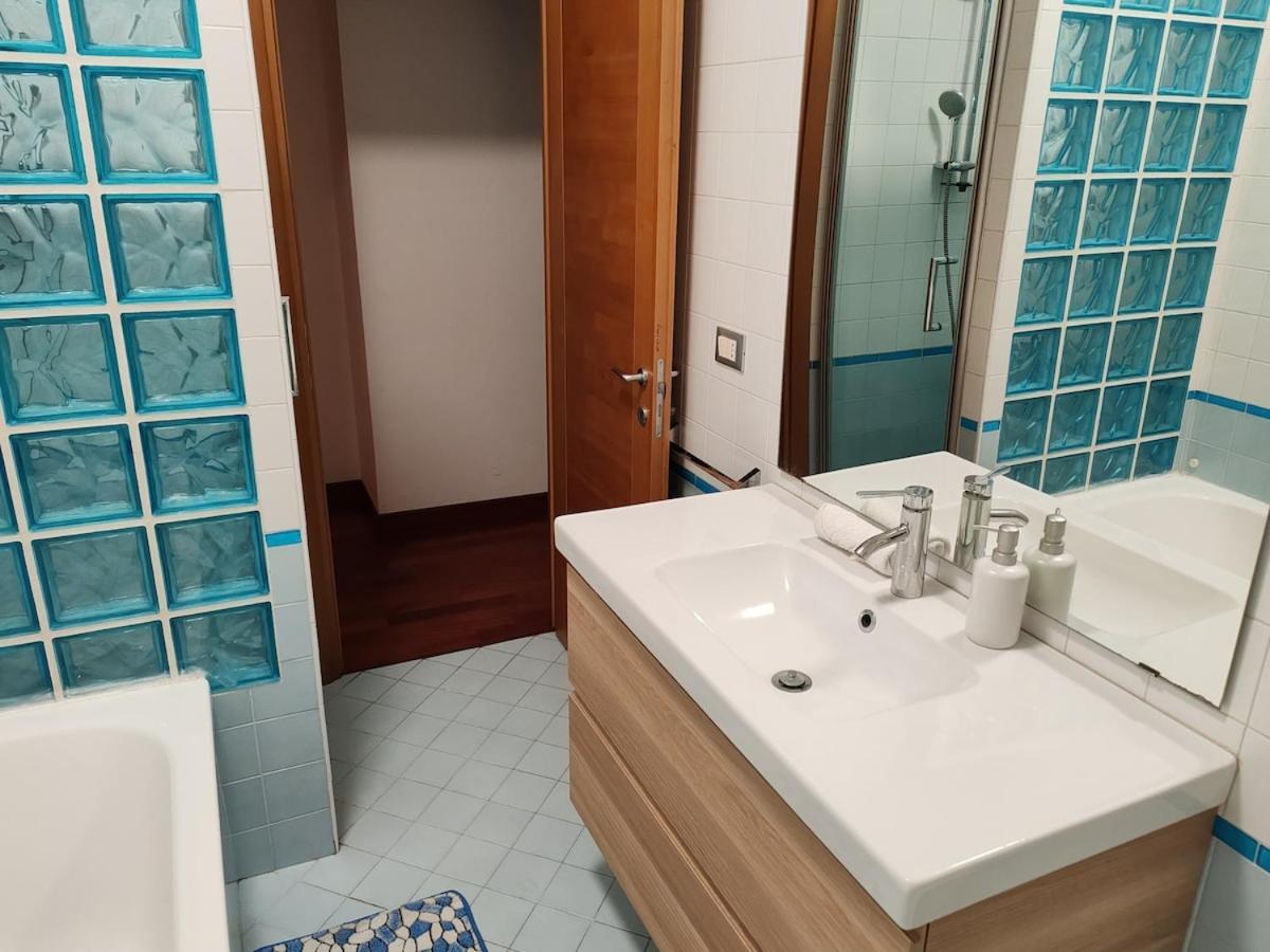 Apartment For 8 People Near Metro Train Bus Station Tiburtina *